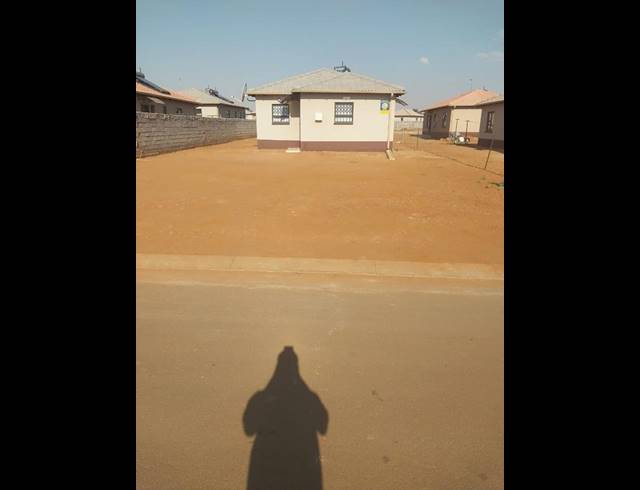 3 BEDROOM HOUSE FOR SALE IN DAWN PARK